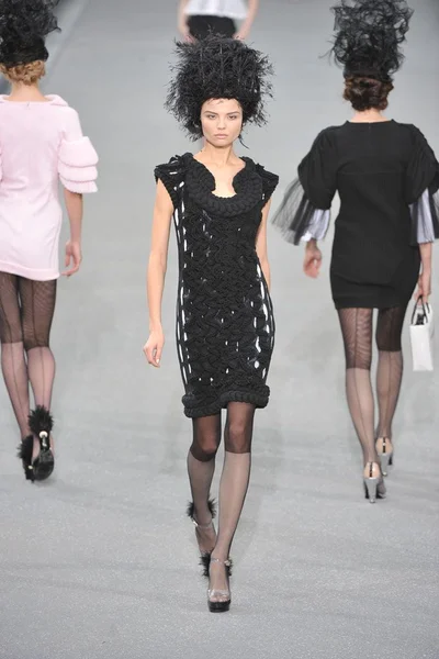 Look 40